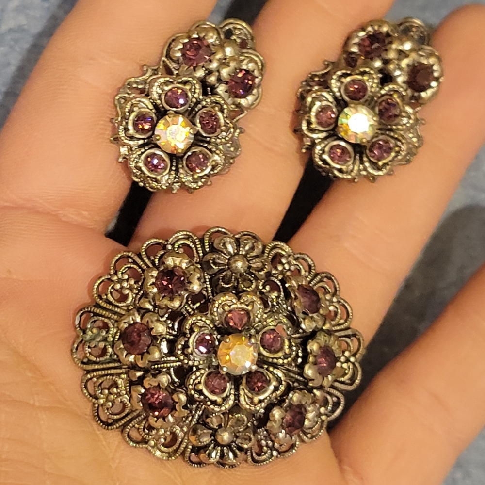 Marked WEST GERMAN demi vintage brooch earring married jewelry set.  Filigree